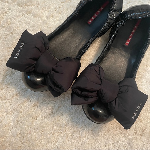 Prada Sport Black Patent Leather Nylon Bow Detail Scrunch Ballet Flat Size 37.5 - Picture 9 of 13